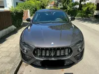 Gebraucht Maserati Levante 430 PS (316 kW) 2024 Grau SUV