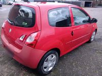 Gebraucht Renault Twingo 83 PS (61 kW) 2012 Rot Kleinwagen