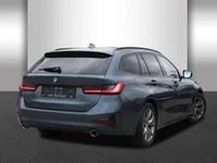 gebraucht BMW 320 d xDrive Touring Sport Line HUD Standhzg. DAP