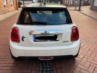 Gebraucht Mini Cooper 136 PS (100 kW) 2015 Weiß Kleinwagen