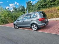 Gebraucht VW Sharan 140 PS (102 kW) 2014 Grau Van / Kleinbus