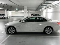 Gebraucht BMW 325 Cabriolet 197 PS (144 kW) 2009 Weiß Cabrio