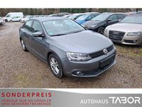 Gebraucht VW Jetta 105 PS (77 kW) 2012 Platinum grey Limousine