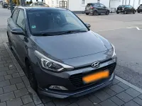 Second-hand Hyundai i20 Active 120 CP (88 kW) 2017 Albastru Hatchback
