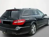 Gebraucht Mercedes E220 170 PS (125 kW) 2011 Schwarz Limousine