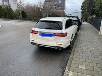 Gebraucht Mercedes E220 AMG line 194 PS (142 kW) 2018 Kombi