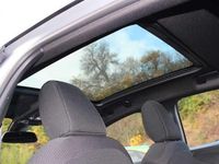 Gebraucht Opel Corsa Elegance 101 PS (74 kW) 2024 Kristallsilbermetallic (metallic) Limousine