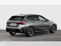 Neu BMW 118 M Sport 150 PS (110 kW) 2026 Schwarz (skyscraper grau) Kleinwagen