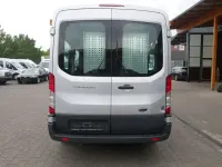 Gebraucht Ford Transit 131 PS (96 kW) 2019 Silber Van