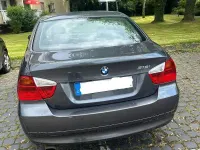Gebraucht BMW 318 129 PS (94 kW) 2007 Grau Limousine