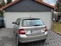 Gebraucht Skoda Fabia 75 PS (55 kW) 2016 Grau Kleinwagen
