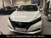 Gebraucht Nissan Leaf N-Connecta 110 kW (150 PS) 2022 Brilliant white (m) Kleinwagen