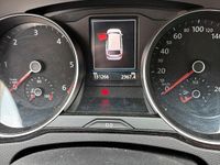 Gebraucht VW Passat Highline 150 PS (110 kW) 2016 Blau Kombi