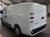 Neu Maxus eDeliver 5 119 kW (163 PS) 2025 Weiß Van