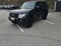 Gebraucht Mitsubishi Pajero 200 PS (147 kW) 2015 SUV