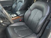 Gebraucht Audi A8 350 PS (257 kW) 2010 Silber Limousine