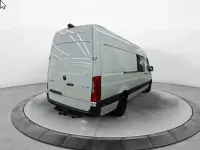 Gebraucht Mercedes Sprinter 170 PS (125 kW) 2025 Weiß Van