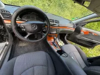Gebraucht Mercedes E220 Classic 170 PS (125 kW) 2006 Schwarz Kombi