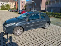Gebraucht Peugeot 206 Urban Move 60 PS (44 kW) 2011 Schwarz Limousine