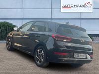 Neu Hyundai i30 98 PS (72 kW) 2025 Schwarz Limousine