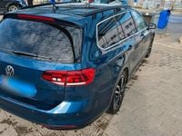 Gebraucht VW Passat 2021 Blau Kombi