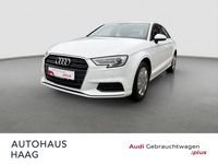 Gebraucht Audi A3 Business 116 PS (85 kW) 2017 Weiß Limousine