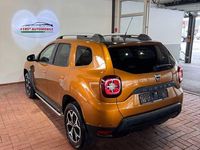 Gebraucht Dacia Duster Prestige 109 PS (80 kW) 2018 Orange SUV