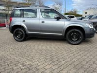 Gebraucht Skoda Yeti 110 PS (80 kW) 2011 Grau SUV