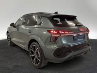 Neu Audi Q3 Ambiente 265 PS (194 kW) 2026 Grün SUV
