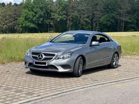 Gebraucht Mercedes E200 184 PS (135 kW) 2014 Schwarz Coupé