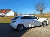 Gebraucht Mazda 3 Black Limited 150 PS (110 kW) 2016 Weiß Kleinwagen