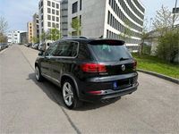 gebraucht VW Tiguan R-Line 135kW DSG 4Motion Scheckheft