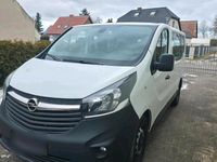 Gebraucht Opel Vivaro 125 PS (91 kW) 2016 Weiß Van / Kleinbus