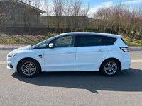 Gebraucht Ford S-MAX S 211 PS (155 kW) 2017 Weiß Van / Kleinbus