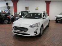 Gebraucht Ford Focus Cool & Connect 125 PS (91 kW) 2019 Frost weiß Kombi