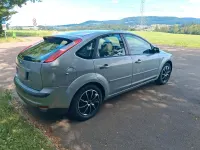 Gebraucht Ford Focus 115 PS (84 kW) 2005 Grau Limousine