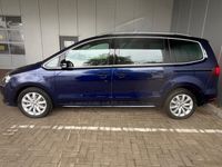 Gebraucht VW Sharan Highline 150 PS (110 kW) 2020 Atlantik blue (blau) Van / Kleinbus