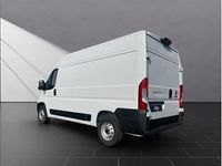 Gebraucht Fiat Ducato 140 PS (102 kW) 2023 Weiß (colore esterno (weiss (pastell))) Van