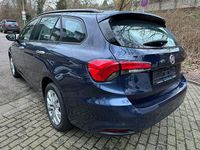 Gebraucht Fiat Tipo Lounge 110 PS (80 kW) 2017 Blau Limousine