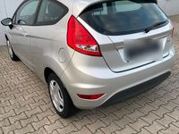 Gebraucht Ford Fiesta 60 PS (44 kW) 2009 Grau Kleinwagen