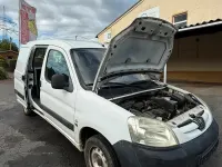 Gebraucht Peugeot Partner 75 PS (55 kW) 2008 Weiß Van / Kleinbus