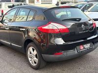 Gebraucht Renault Mégane Dynamique 140 PS (102 kW) 2010 Schwarz Limousine