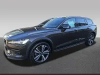 Gebraucht Volvo V60 CC Ultimate 197 PS (144 kW) 2024 Grau Kombi
