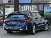 Neu BMW 550e Sport Line 313 PS (230 kW) 2026 Blau Limousine