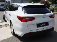 Gebraucht Kia Optima Vision 163 PS (119 kW) 2017 Schneeweiss (weiß) Kombi