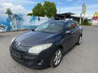 Gebraucht Renault Mégane Dynamique 106 PS (77 kW) 2011 Grau Limousine