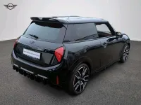 Gebraucht Mini John Cooper Works 231 PS (169 kW) 2024 Schwarz Kleinwagen