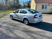 Gebraucht Skoda Octavia 140 PS (102 kW) 2012 Grau Limousine