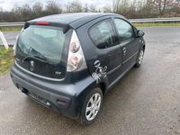 gebraucht Peugeot 107 Unfallfrei / Scheckheft