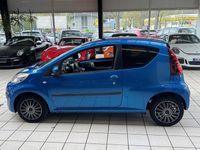 Gebraucht Peugeot 107 Active 68 PS (50 kW) 2012 Blau Kleinwagen